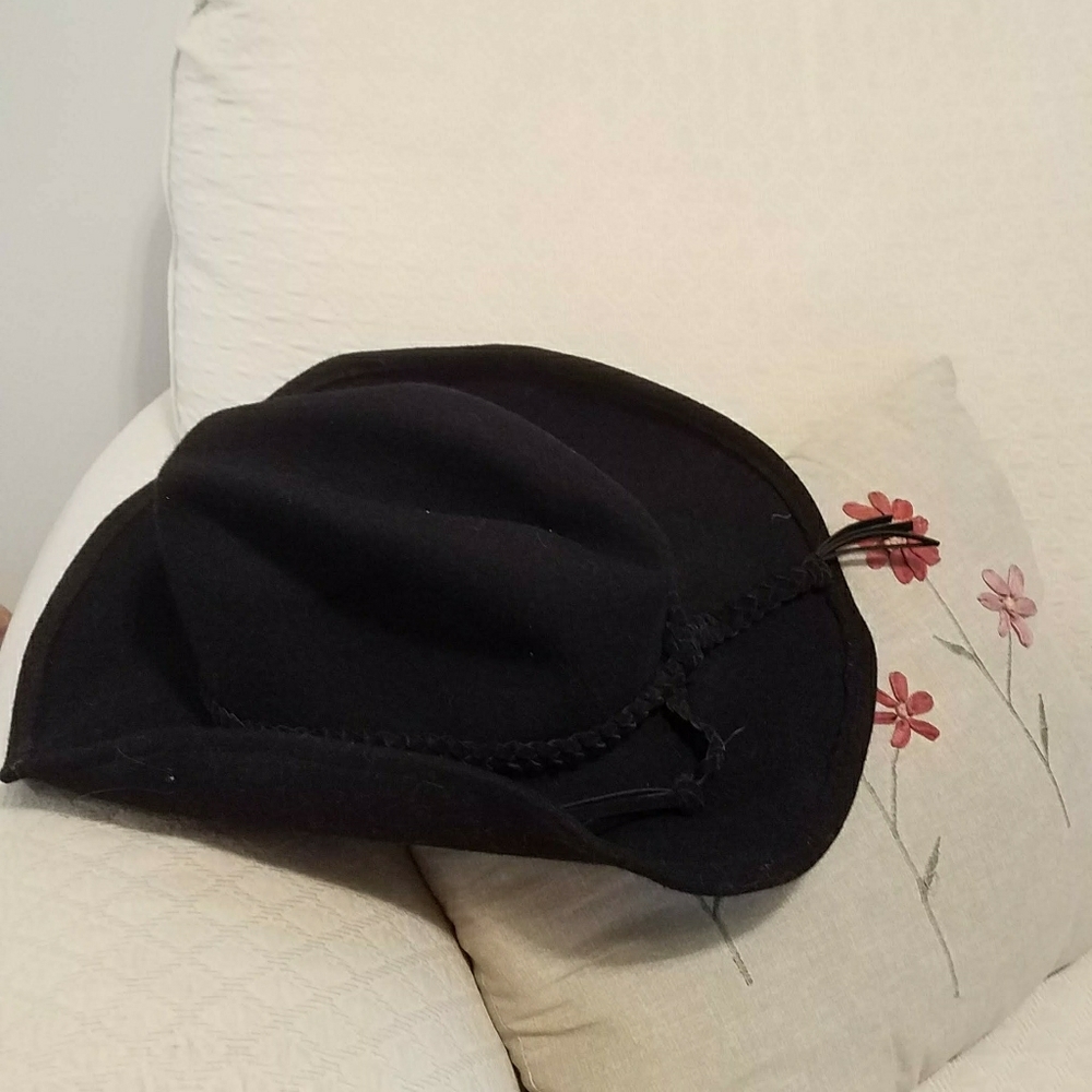 Black Cowboy Hat